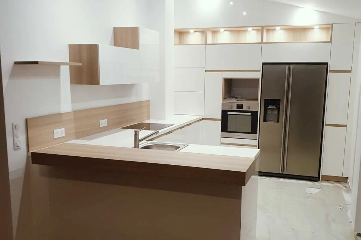 Réalisation : Cuisine sur mesure au Vésinet avec péninsule